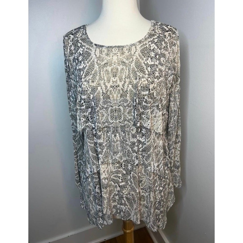 Skye's the Limit Ruffled Patterned Blouse‎